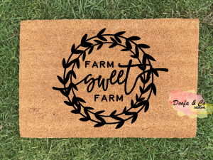 Doormat - farm sweet farm wreath