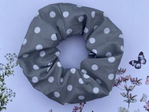 Scrunchie - Grey & White Polka